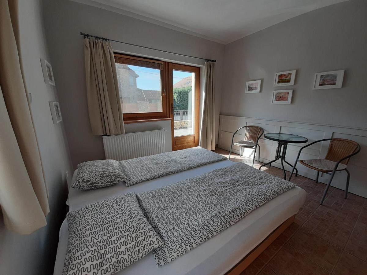 Familia Apartmanhaz Keszthely Eksteriør billede